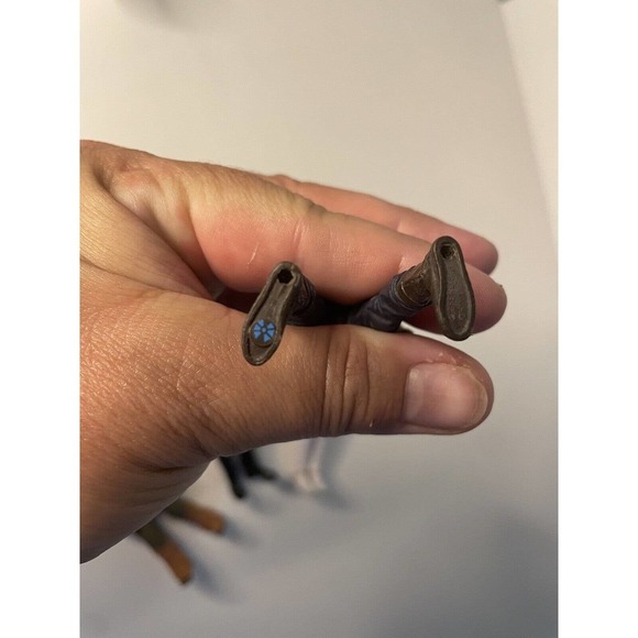 Star Wars Action Figures Lot Of 5 Yoda + Luke + Stormtrooper + Chewbacca + Finn - Picture 9 of 10